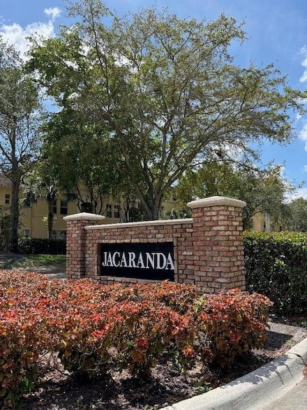 250 Jacaranda Dr Unit 310, Plantation, FL 33324