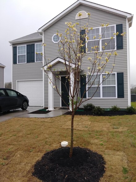 7140 Lawgiver Cir, Corryton, TN 37721