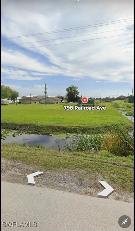 784 Railroad Ave, Moore Haven, FL 33471