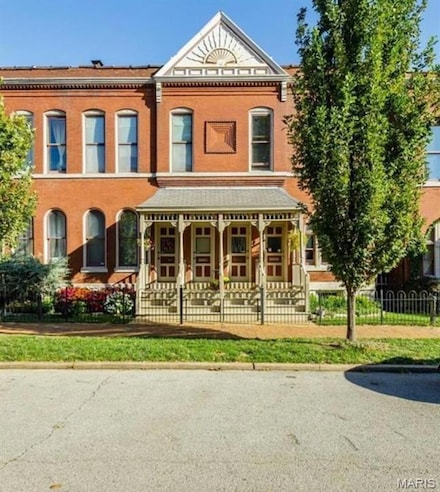 2307 Hickory St Unit B, Saint Louis, MO 63104