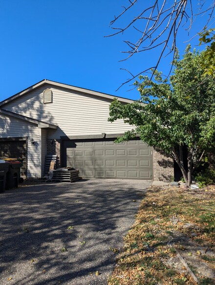 6117 Mill Run Rd, Monticello, MN 55362
