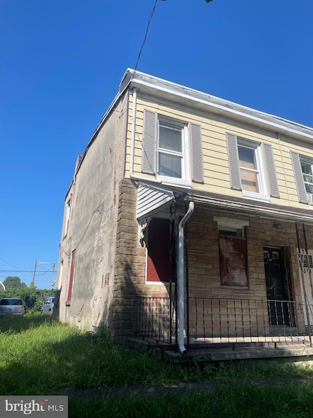332 Kerlin St, Chester, PA 19013
