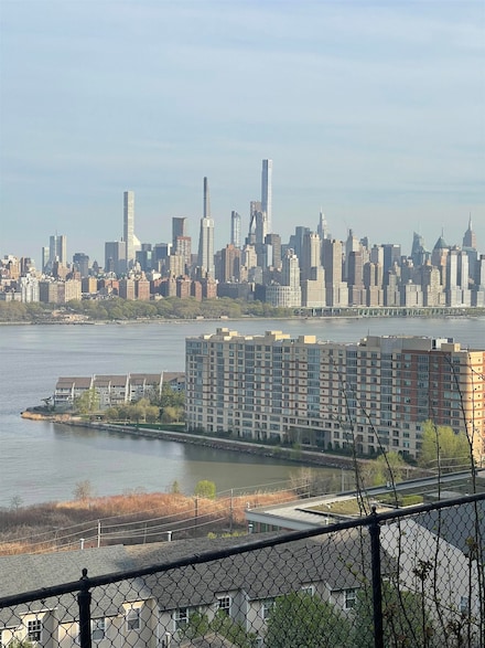 8550 Jfk Blvd E Unit 4H, North Bergen, NJ 07047