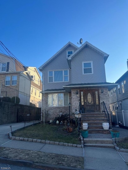 18 Magnolia Ave Unit 2, Kearny, NJ 07032