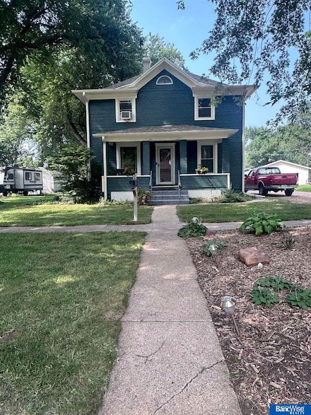 709 N St, Aurora, NE 68818