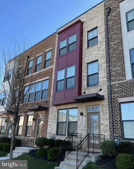 4653 Towne Park Rd, Suitland, MD 20746