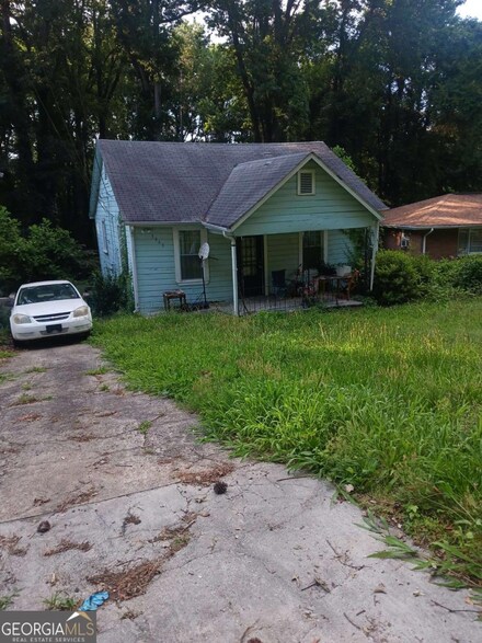 3363 Lake Valley Rd NW, Atlanta, GA 30331