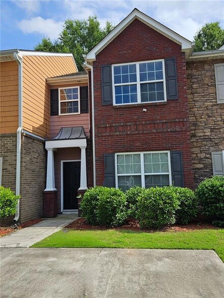 2612 Haligan Point, Riverdale, GA 30296