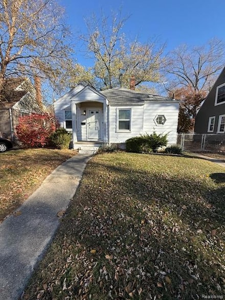 774 Gardendale St, Ferndale, MI 48220