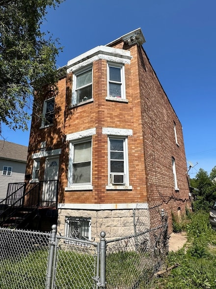 1641 S Ridgeway Ave, Chicago, IL 60623