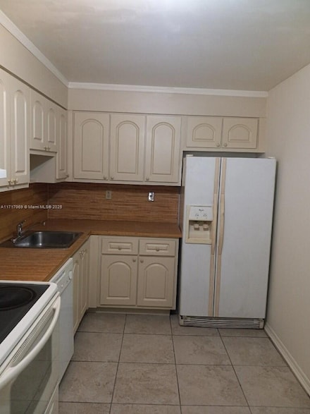 8267 SW 128th St Unit 105, Miami, FL 33156
