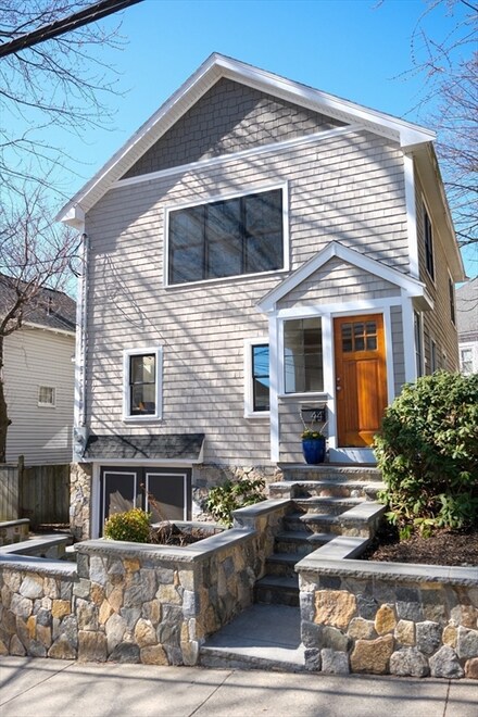 44 Falkland St, Brighton, MA 02135