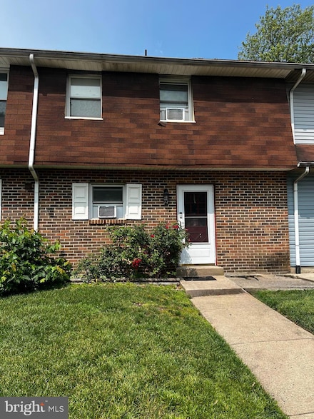 47 La Cascata, Clementon, NJ 08021