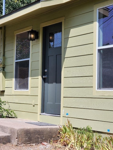 1719 Adina St, Austin, TX 78721