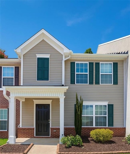 1593 Little Creek Dr, Lawrenceville, GA 30045