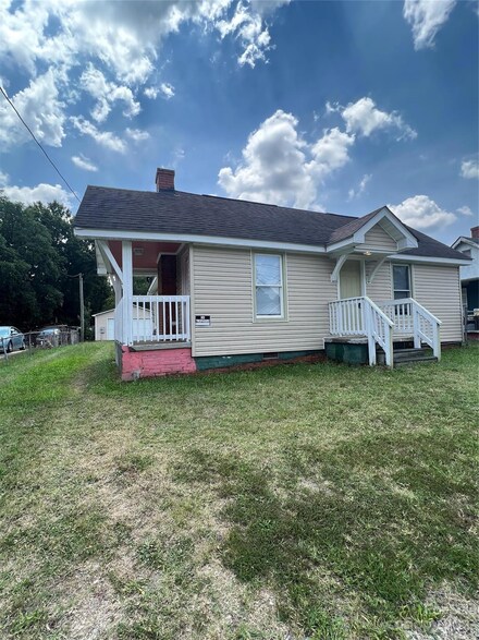 319 Rice St, Kannapolis, NC 28081