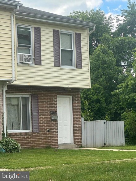 1521 Charlestown Dr, Edgewood, MD 21040