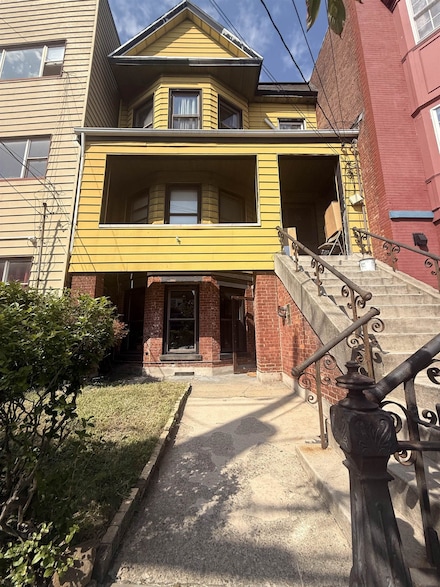 85 Palisade Ave, Jersey City, NJ 07306