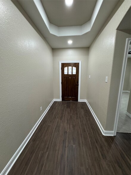 8337 Tareyton Ln, Houston, TX 77075