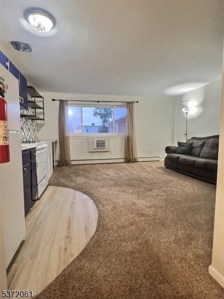 104 N Beverwyck Rd, Lake Hiawatha, NJ 07034