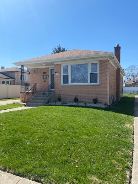 10008 S Kolin Ave, Oak Lawn, IL 60453