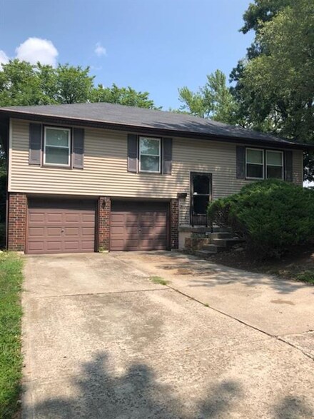 16516 E 41st Terrace S, Independence, MO 64055