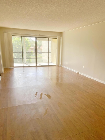 2050 Oleander Blvd Unit 4-206, Fort Pierce, FL 34950