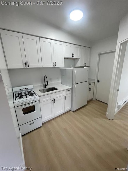 3382 Harvard Rd Unit 205, Royal Oak, MI 48073