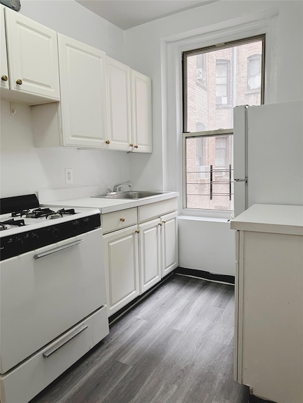 515 W 111th St Unit 2B, New York, NY 10025