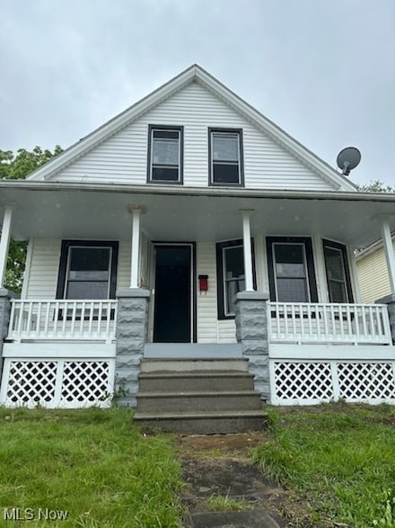 8910 Harris Ave, Cleveland, OH 44104