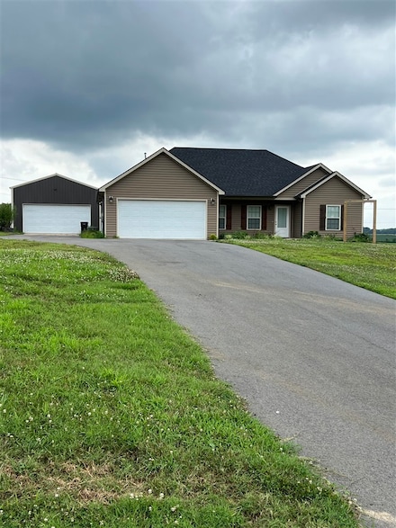 3838 Claypool Alvaton Rd, Bowling Green, KY 42103