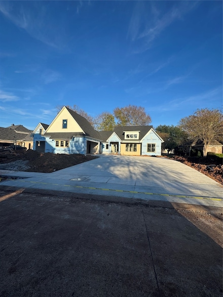 329 Autumn Ridge Dr, Bossier City, LA 71111