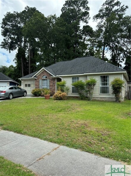 107 Regal Ct, Savannah, GA 31410