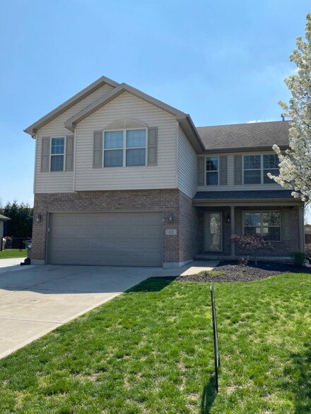 112 Timber Ridge Dr, Franklin, OH 45005