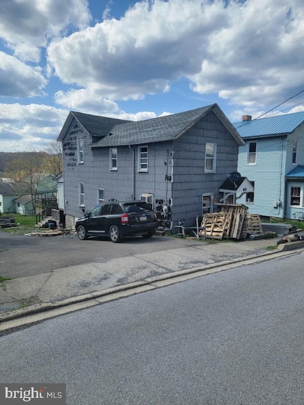 131 Sherman Ave, Ridgway, PA 15853