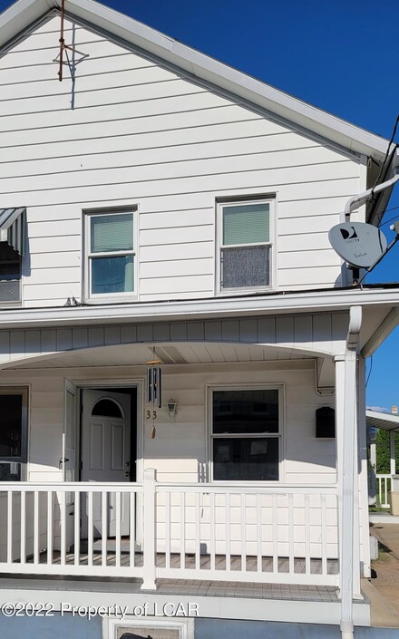 33 Slope St, Nanticoke, PA 18634