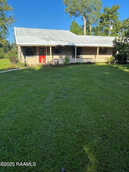 169 Hunter Ln, Krotz Springs, LA 70750