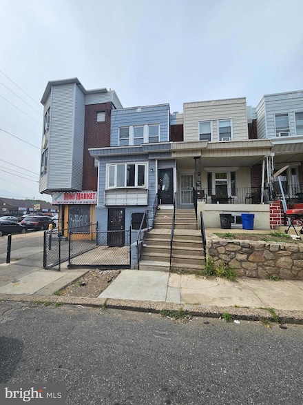 3882 Glendale St, Philadelphia, PA 19124