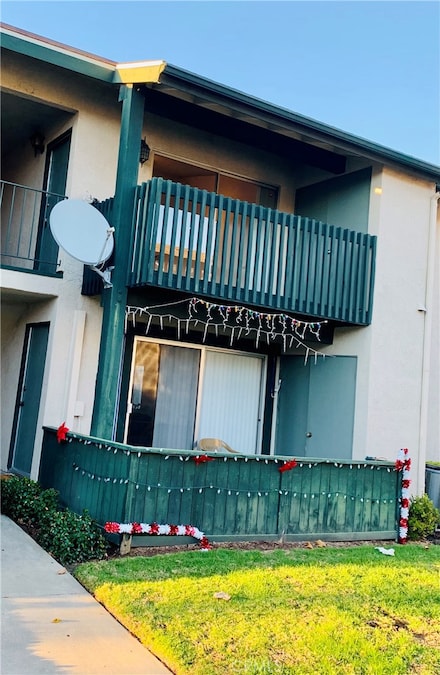 23248 Orange Ave Unit 4, Lake Forest, CA 92630