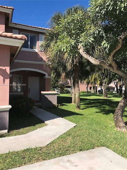 6910 SW 164th Ct, Miami, FL 33193