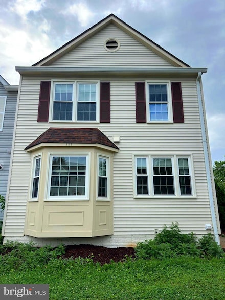 751 Cherry Tree Ln, Warrenton, VA 20186