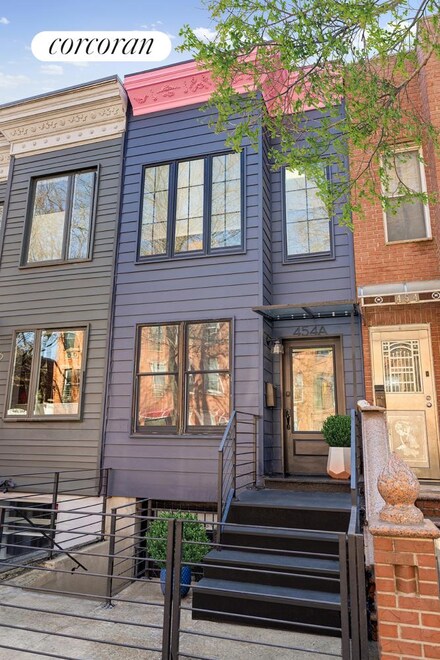 454A 17th St, Brooklyn, NY 11215