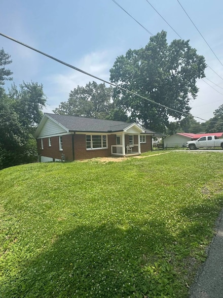 1000 N 5th St, Central City, KY 42330