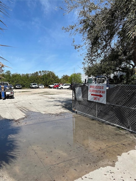 110 Corporation Way, Venice, FL 34285