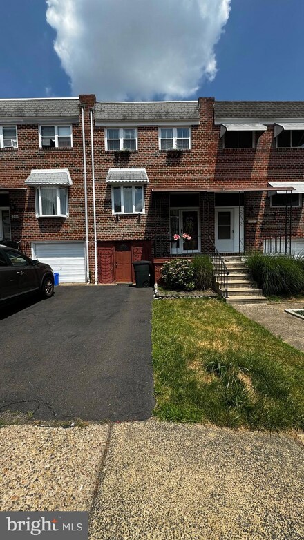 12205 Aster Rd, Philadelphia, PA 19154