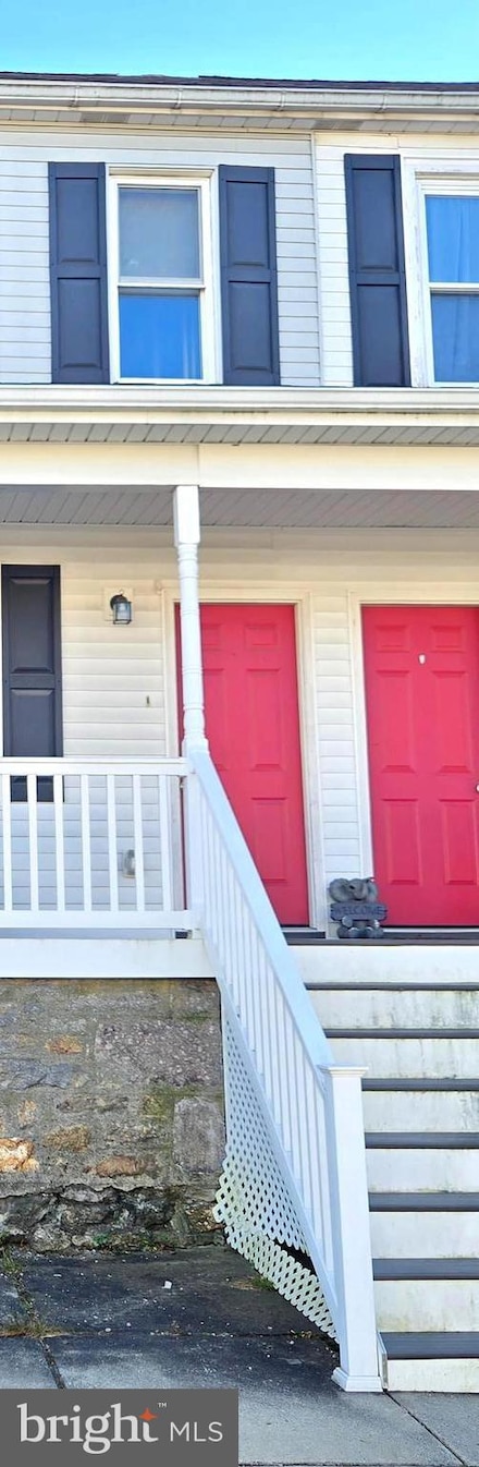 235 E Hazard St, Summit Hill, PA 18250