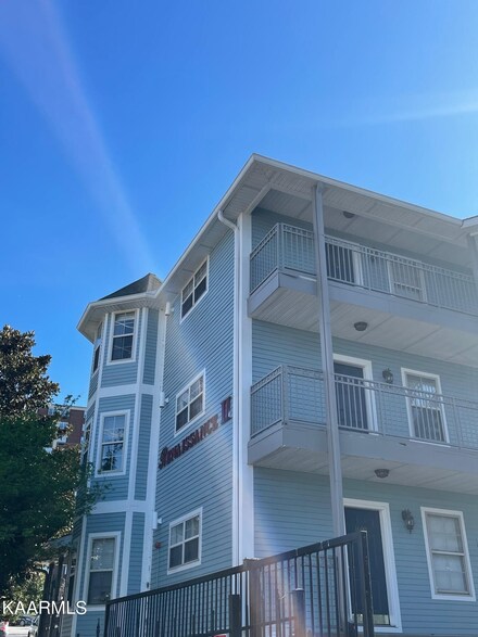 1628 Queen Anne Way Unit 33, Knoxville, TN 37916