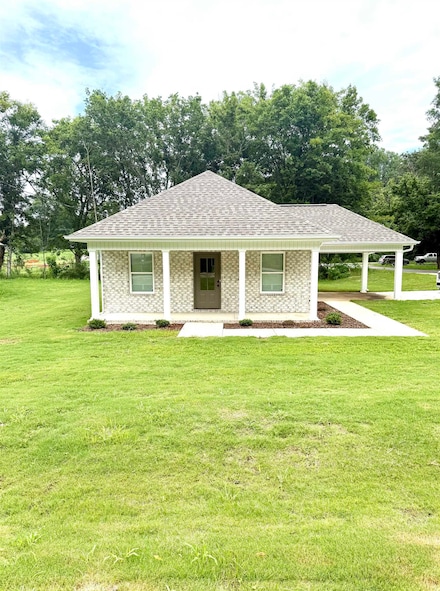 713 Joe Wheeler Dr, Tuscumbia, AL 35674