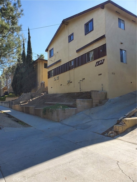 13702 Penn St, Whittier, CA 90602