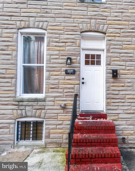 1337 Ward St, Baltimore, MD 21230